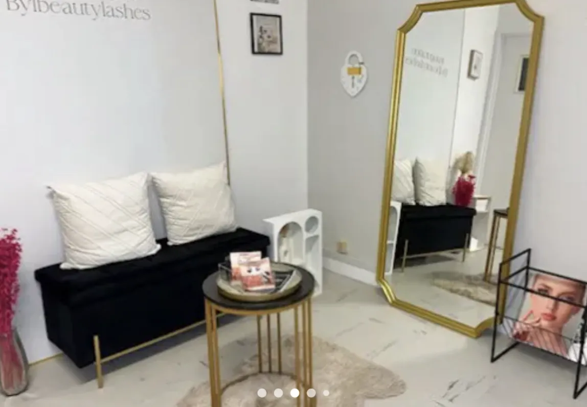 extensions de cils st nazaire institut By LBeauty Lashes