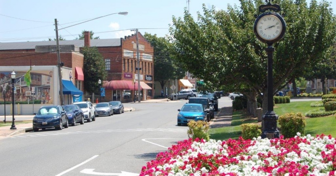 Charming downtown Leonardtown Maryland lifestyle for home buyers in St Mary’s County