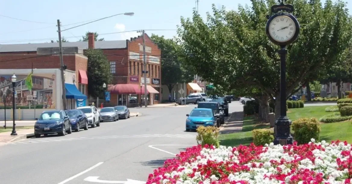 Charming downtown Leonardtown Maryland lifestyle for home buyers in St Mary’s County