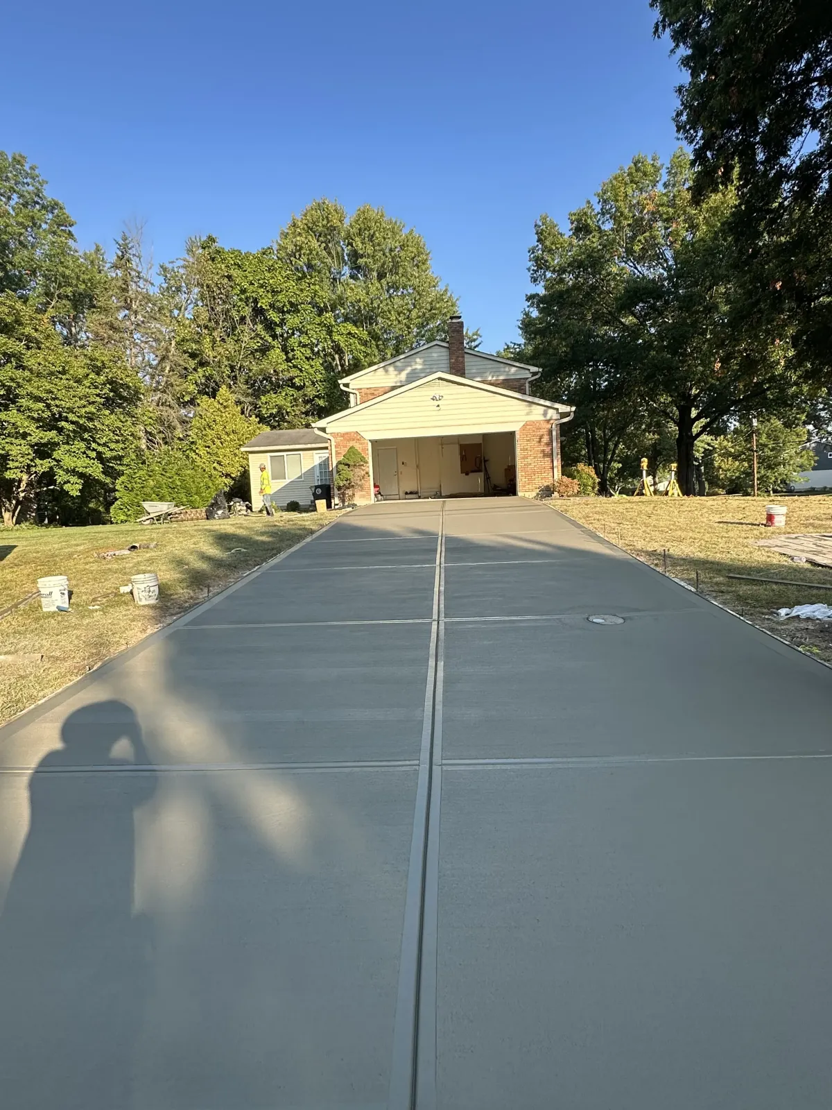 concrete garage floor in Cincinnati Ohio smooth finish durable residential garage slab