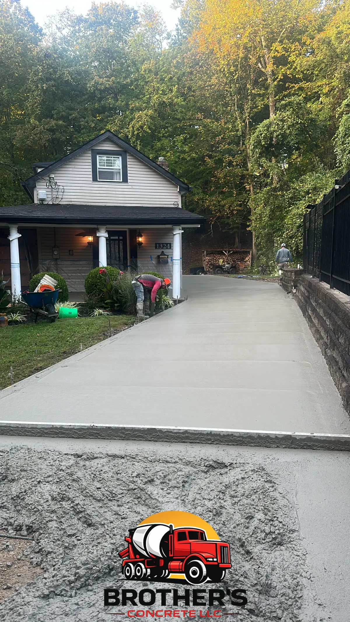 concrete driveway installation in Cincinnati Ohio smooth durable finish residential property