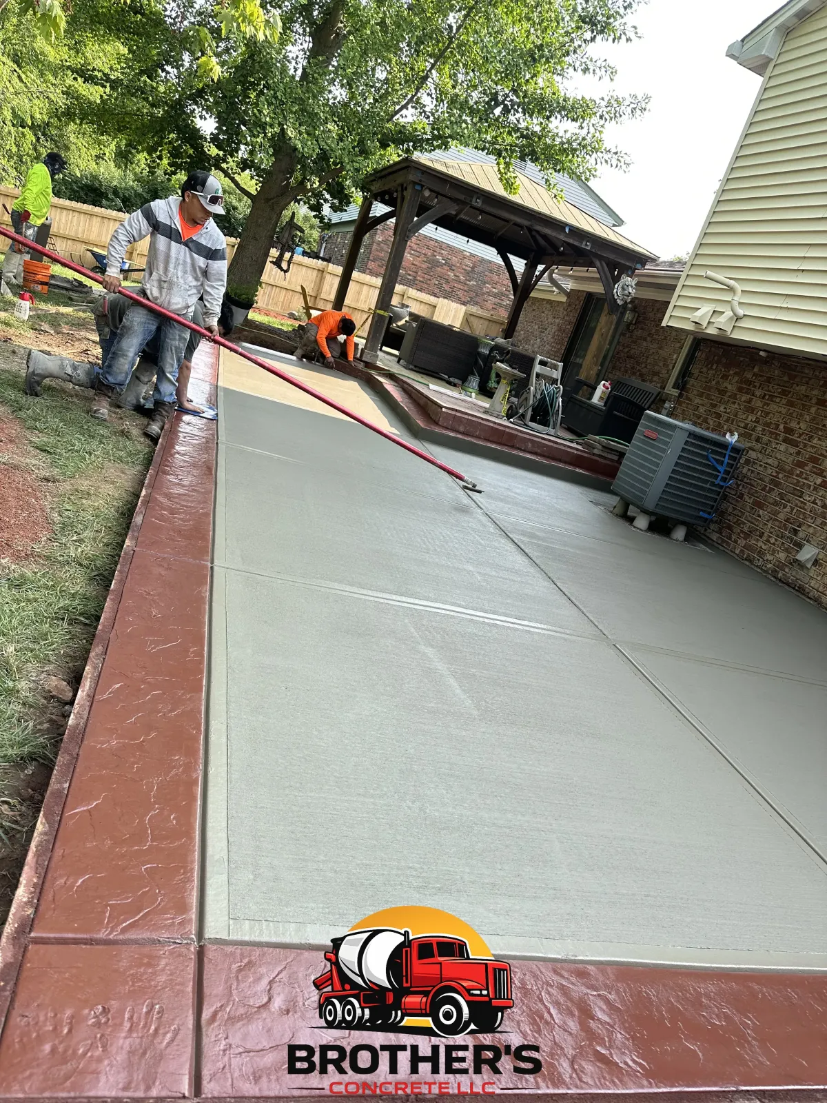 custom concrete patio outdoor living space Cincinnati Ohio