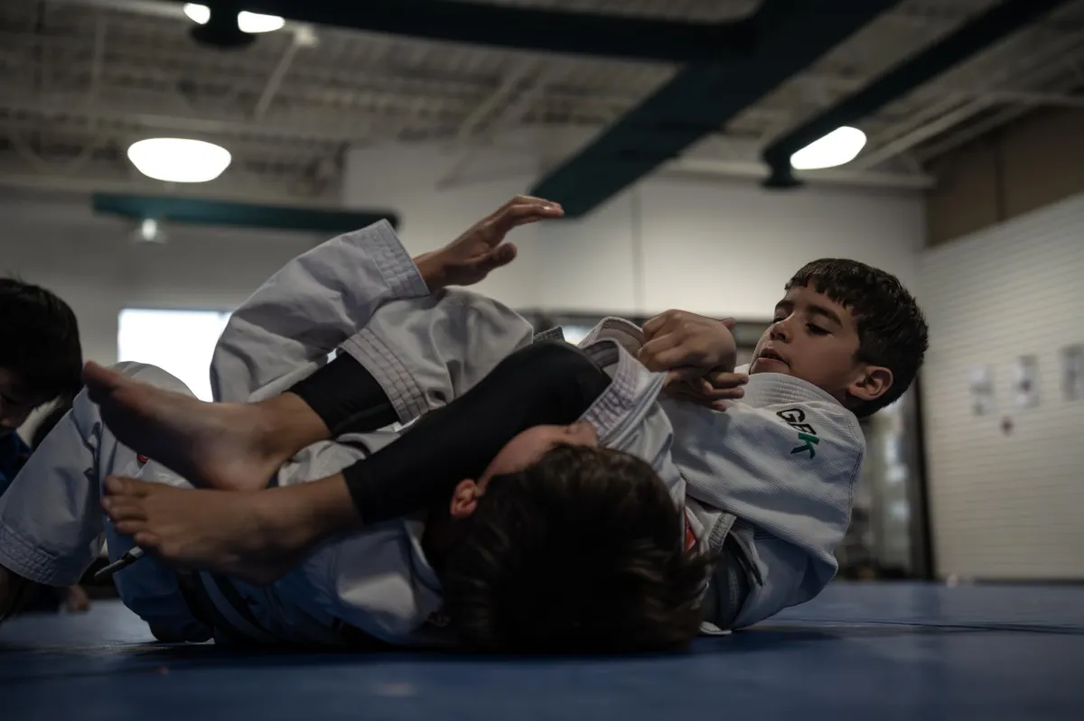 kanji script-printed paper lanter n