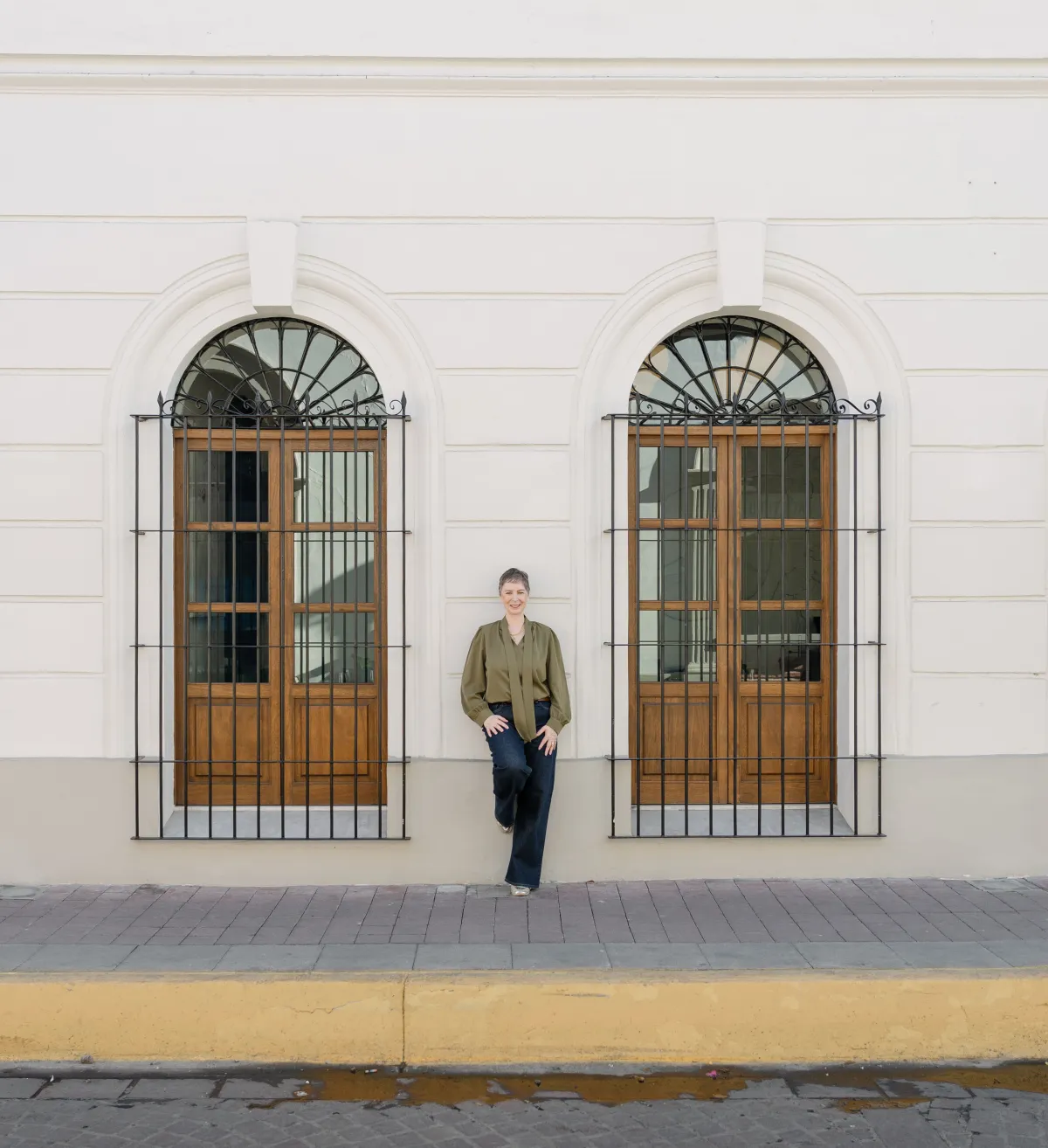 Pamela Dale, Recurring Income Strategist, at home in Mexico City
