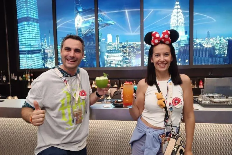 Skyline Bar Disneyland Paris Hotel New York Art of Marvel