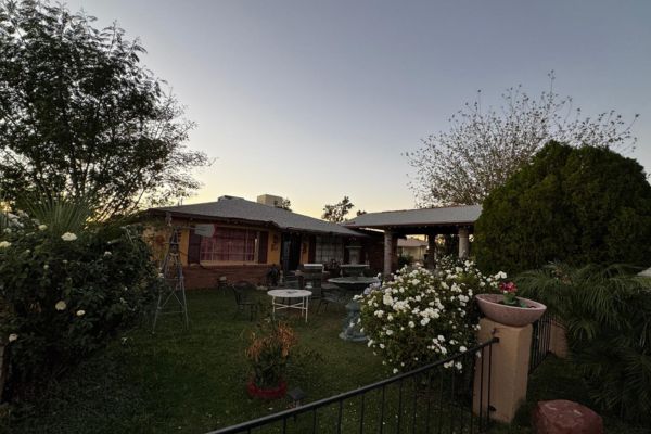 Cash Flow or Fix & Flip Play Near Sky Harbor — RV Gate, Guest Studio, No HOA N 32ND PL, PHOENIX, AZ 85008