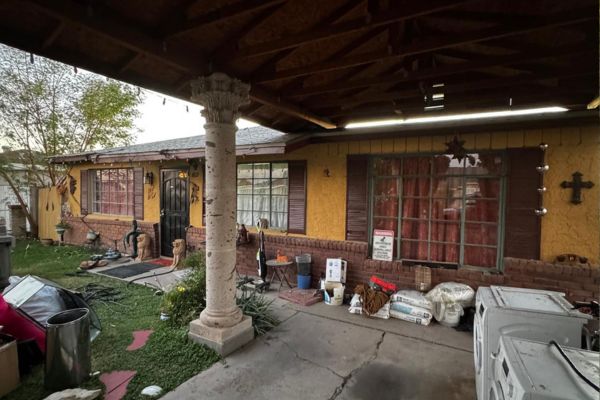 Minutes from Sky Harbor & Downtown |  Prime Phoenix Deal  N 32ND PL, PHOENIX, AZ 85008