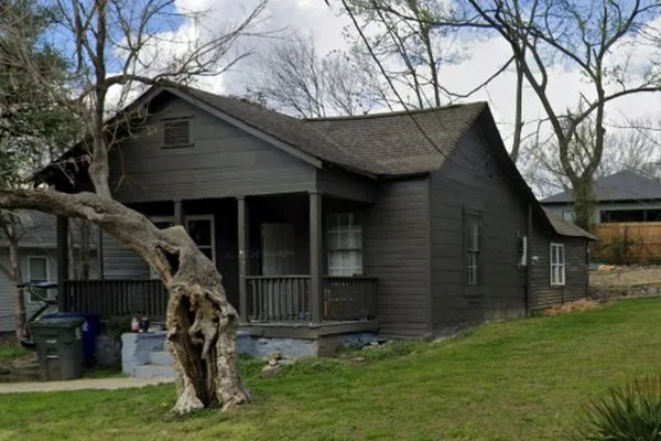 DEEP DISCOUNT | CONDEMNED | DEMO ORDER PLAY | 2 BD 1 BA | 1,200 SQFT | NEAR HIGHLAND PARK E 18th St, Chattanooga, TN 37404