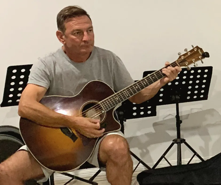 Male guitar student testimonial - Gold Coast School of Guitar