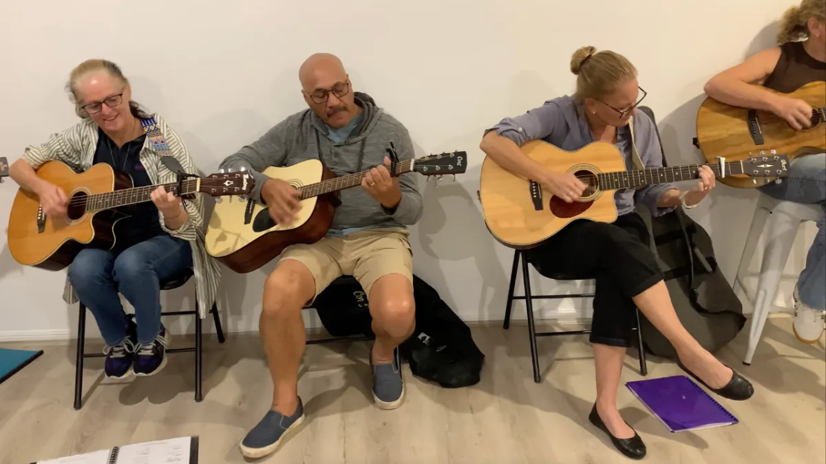 Guitar class in Carrara - Gold Coast School of Guitar
