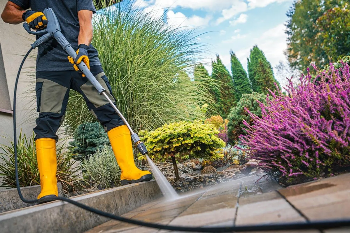 Professional Power Washing Services in Smyrna, Delaware