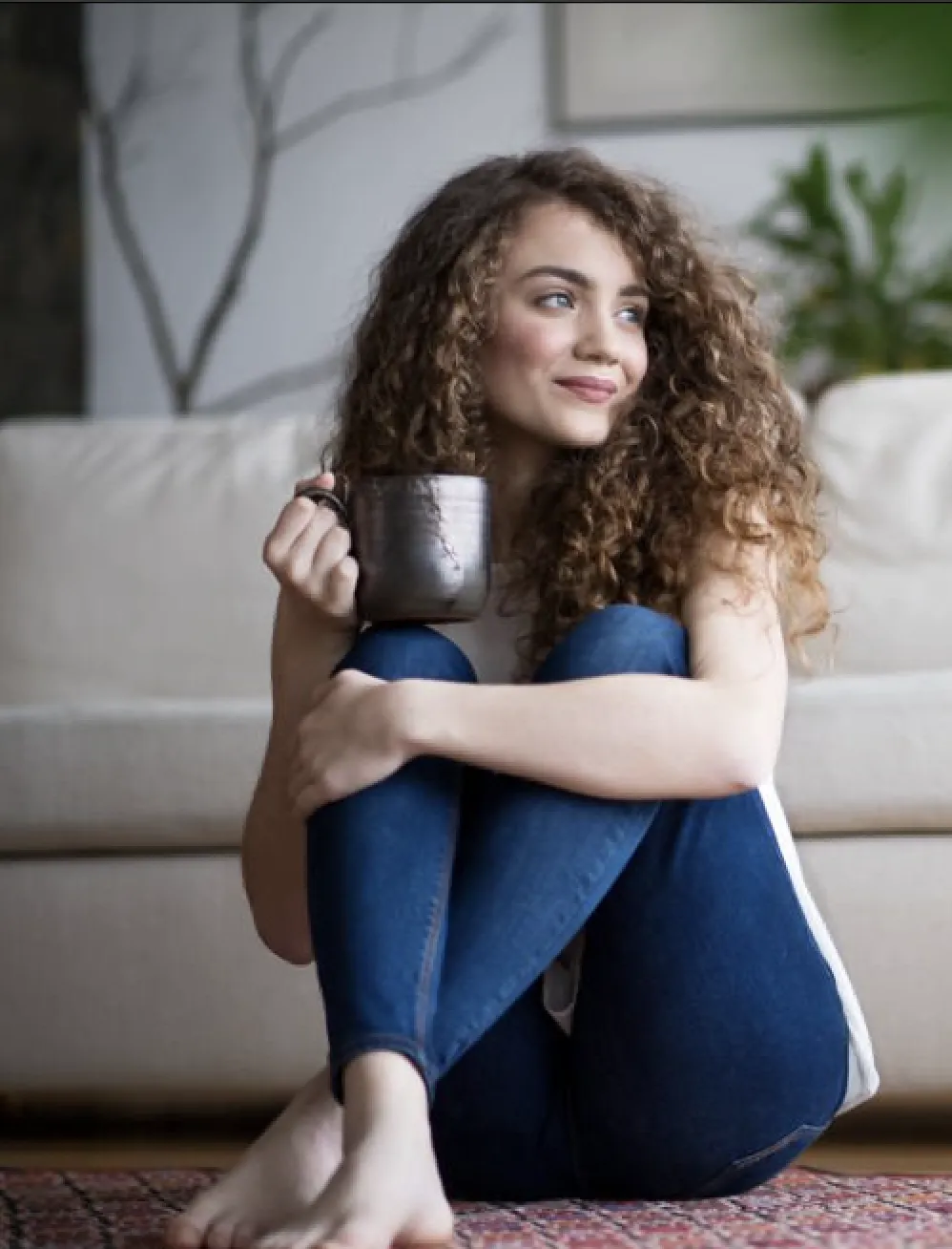Women Drinking Coffee