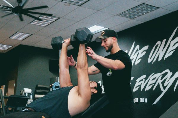 dónde estudiar para ser entrenador personal en México