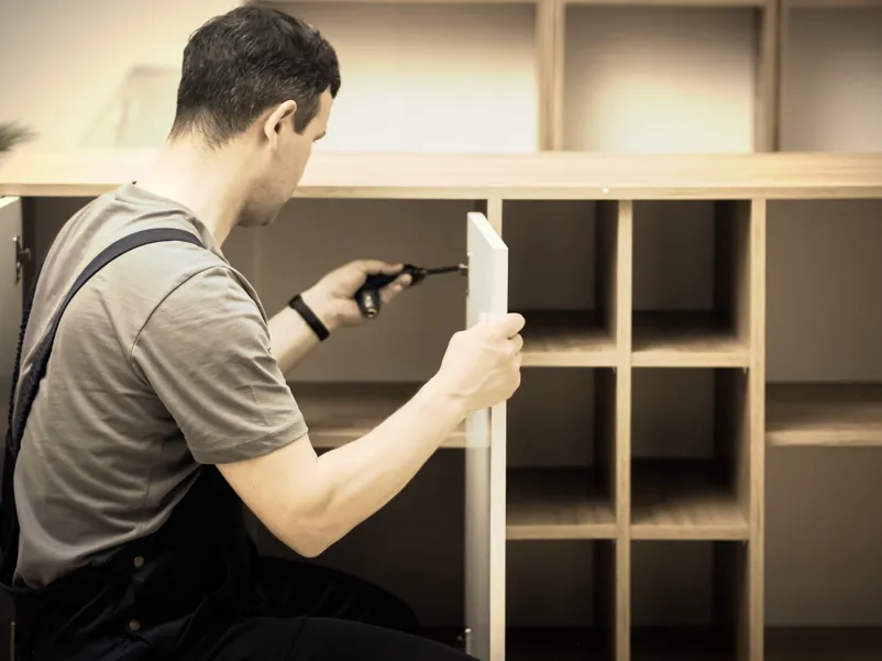 Stop struggling with confusing instructions—we’ll assemble your furniture quickly and hassle-free.