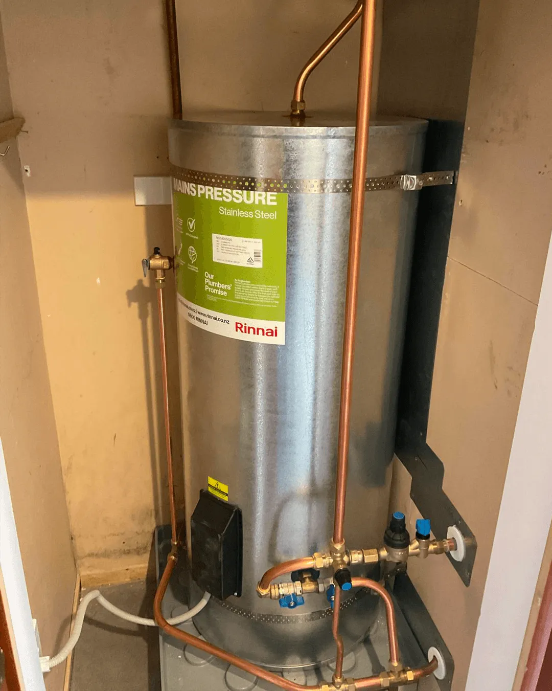 Residential plumbing services in Lower Hutt and Wellington including maintenance and installations