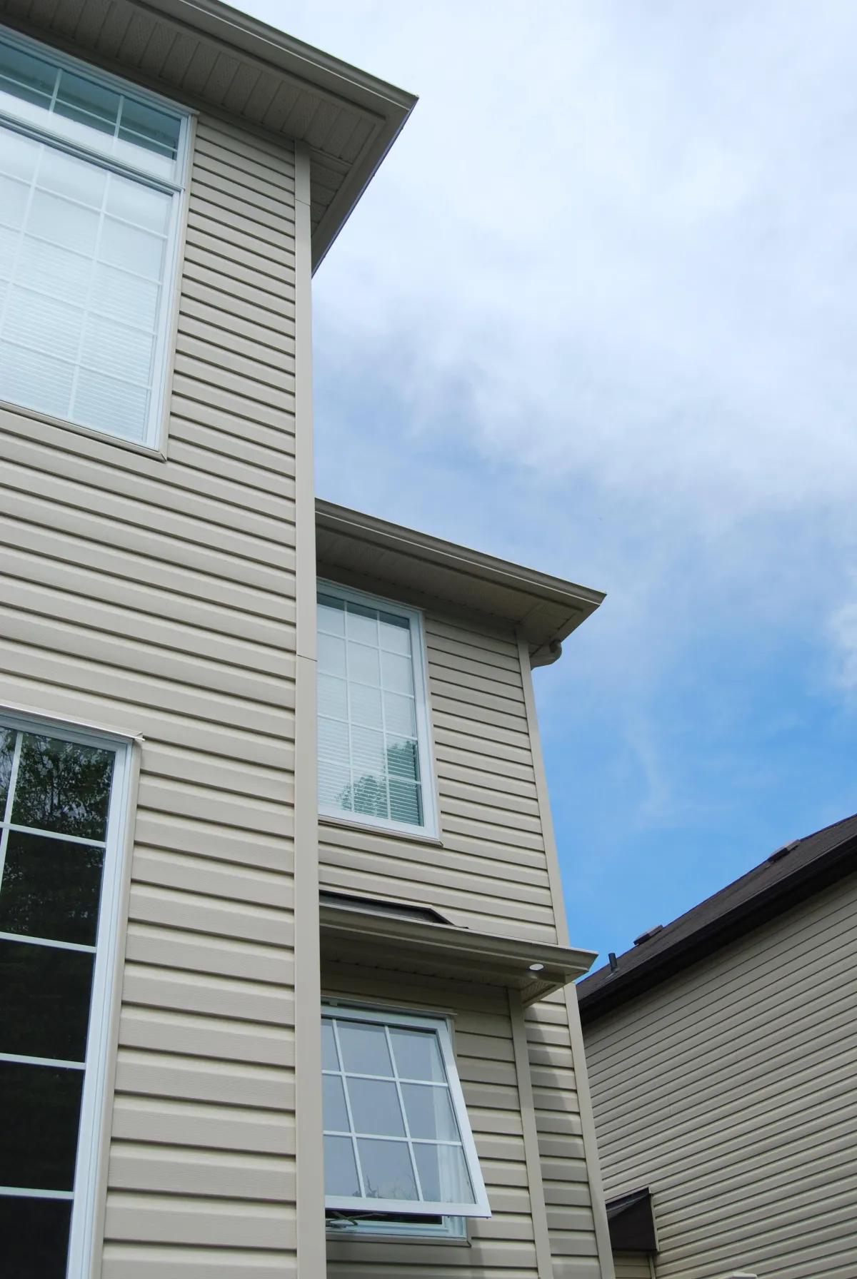 a newly installed vinyl siding