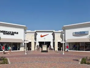Grand Prairie Premium Outlets