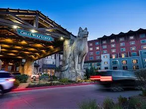 Great Wolf Lodge Water Park | Grapevine
