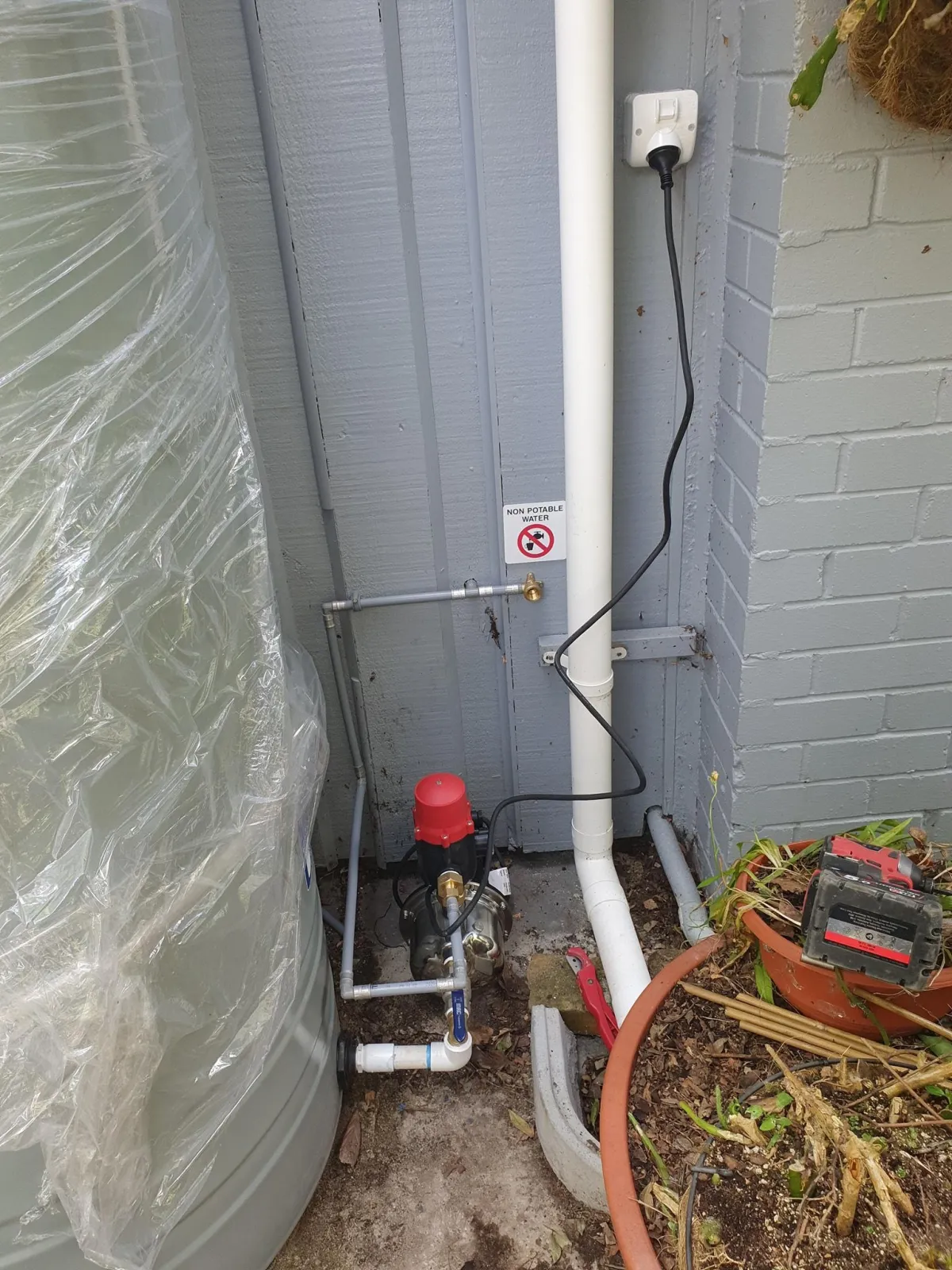 Outdoor plumbing repairs in Red Beach