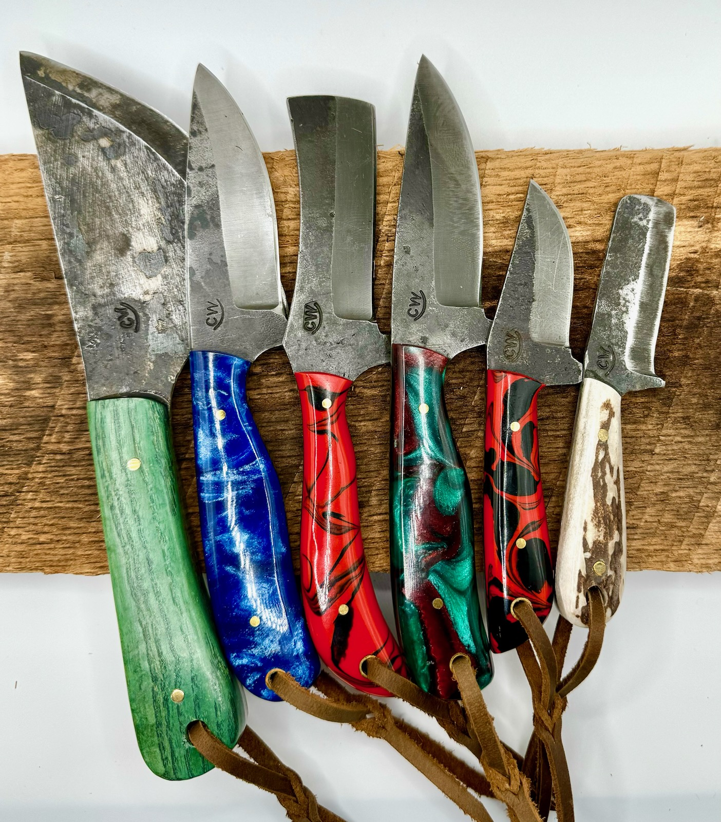 CW Handmade Knives and Leather Work 