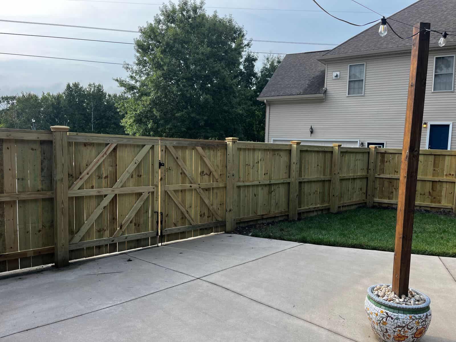 fence repair near me