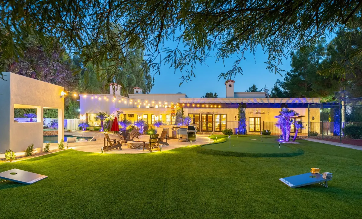 Elegant Scottsdale estate with golf course views