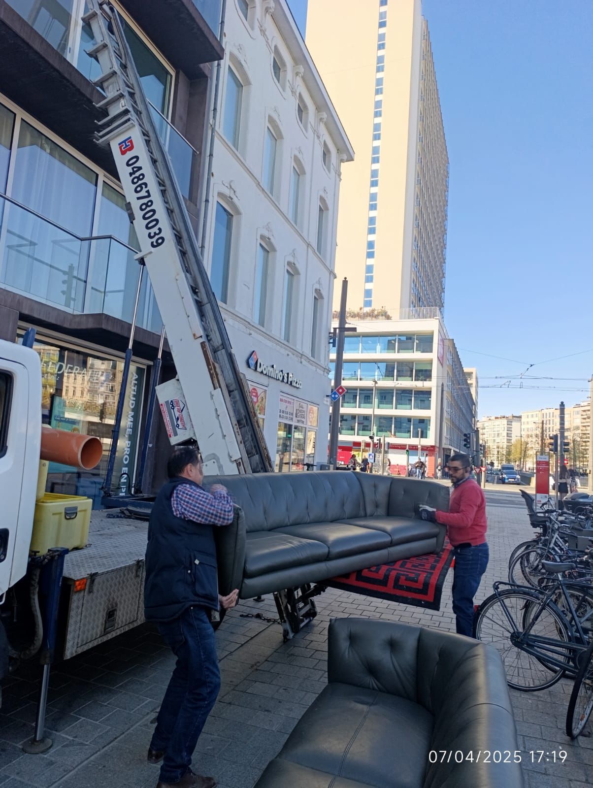 Ladderlift Verhuizing Hoge Verdieping | Snel & Veilig