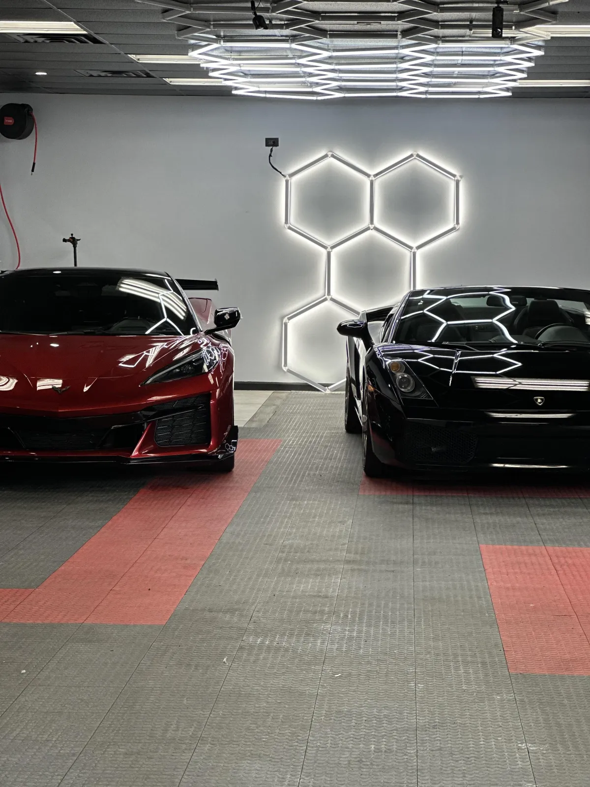 c8 z06and Lamborghini Gallardo