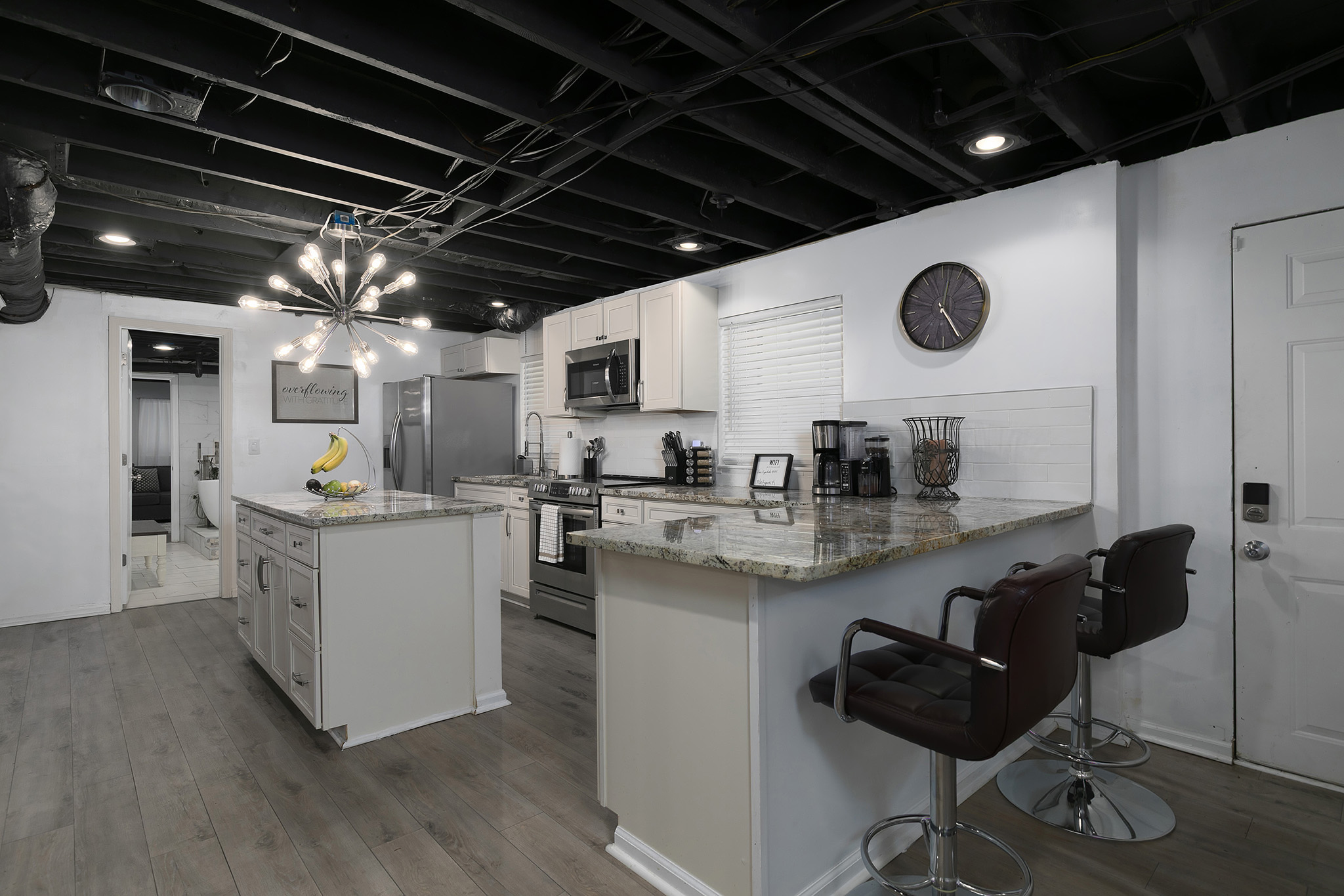 Premium amenities space