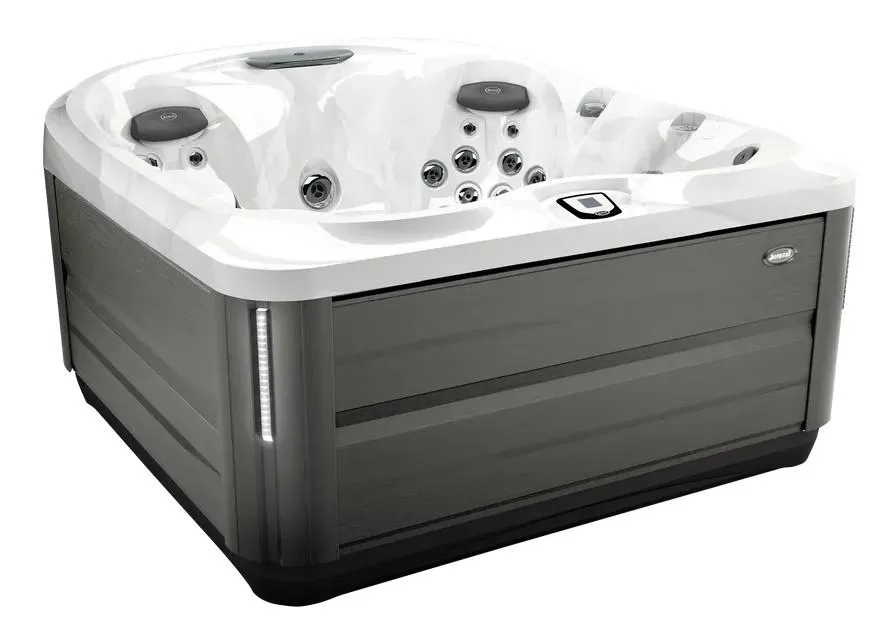 J-435™ Jacuzzi hot tub