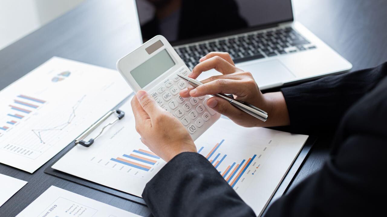 What Are the Common Mistakes to Avoid When Filing Your Taxes?