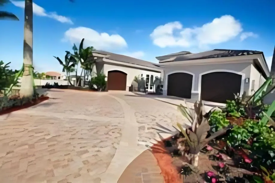 Nort Philly builds and installs driveway in Philadelphia, Pennsylvania