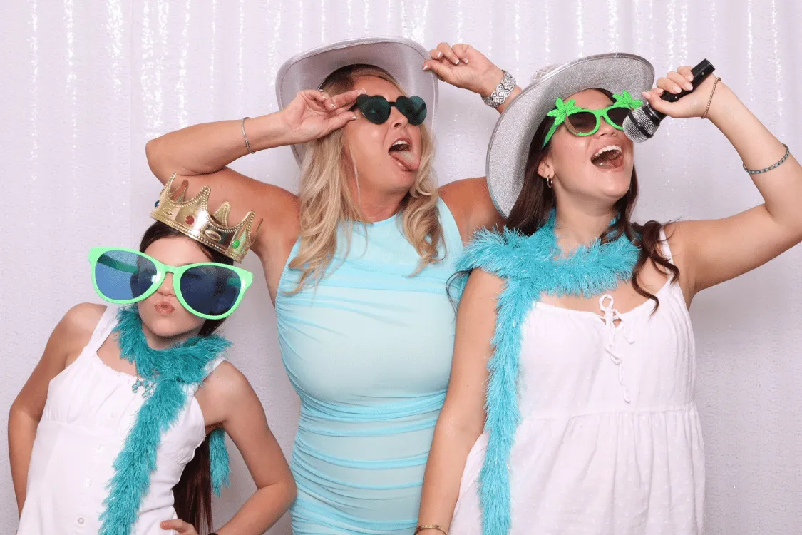 Photo Booth Rental Orlando by Sunshine Snap Photo Booth