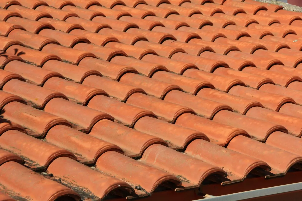 clay roof tiles