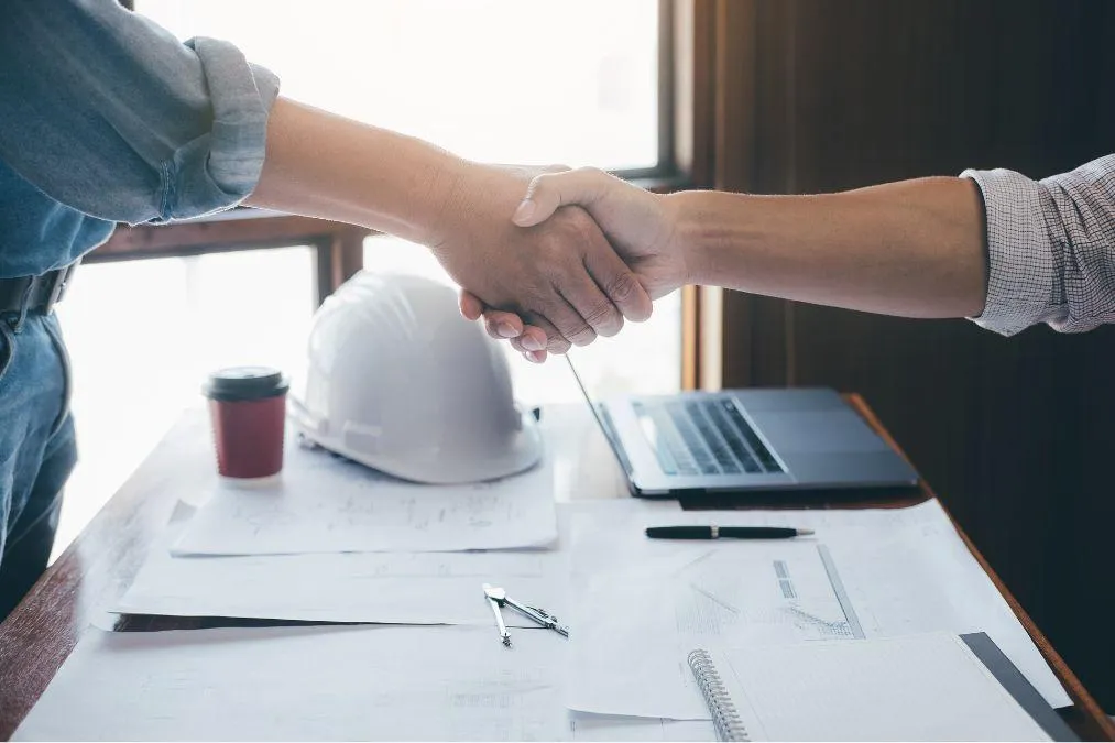 meeting with the contractor