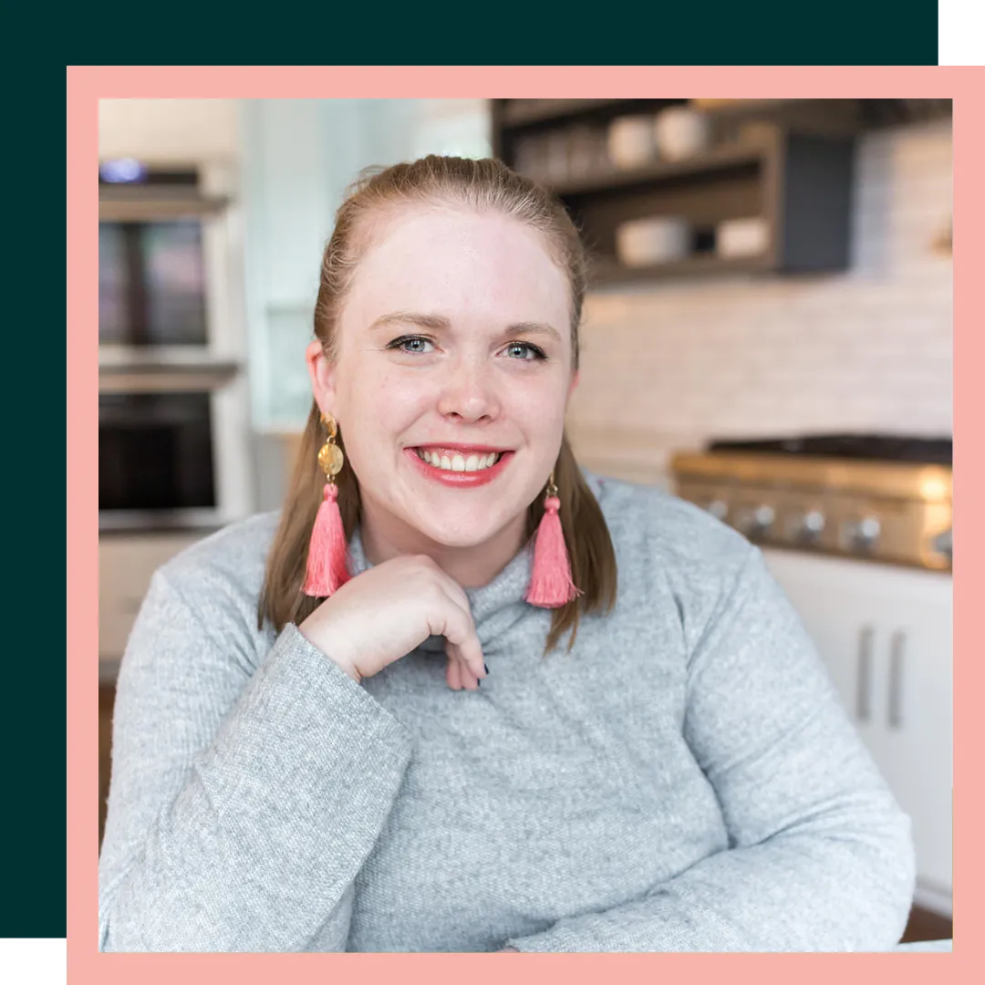 An image of Minneapolis doula, Jillian Carpenter, smiling at the camera