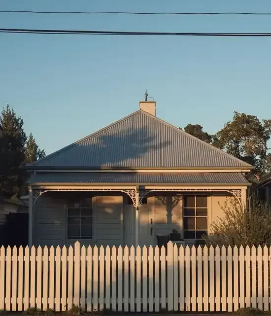 Why Canberra Homes Need Professional Roof Painting