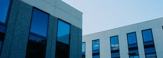 Commercial fence pressure washing