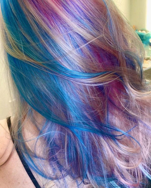 rainbow color at garland