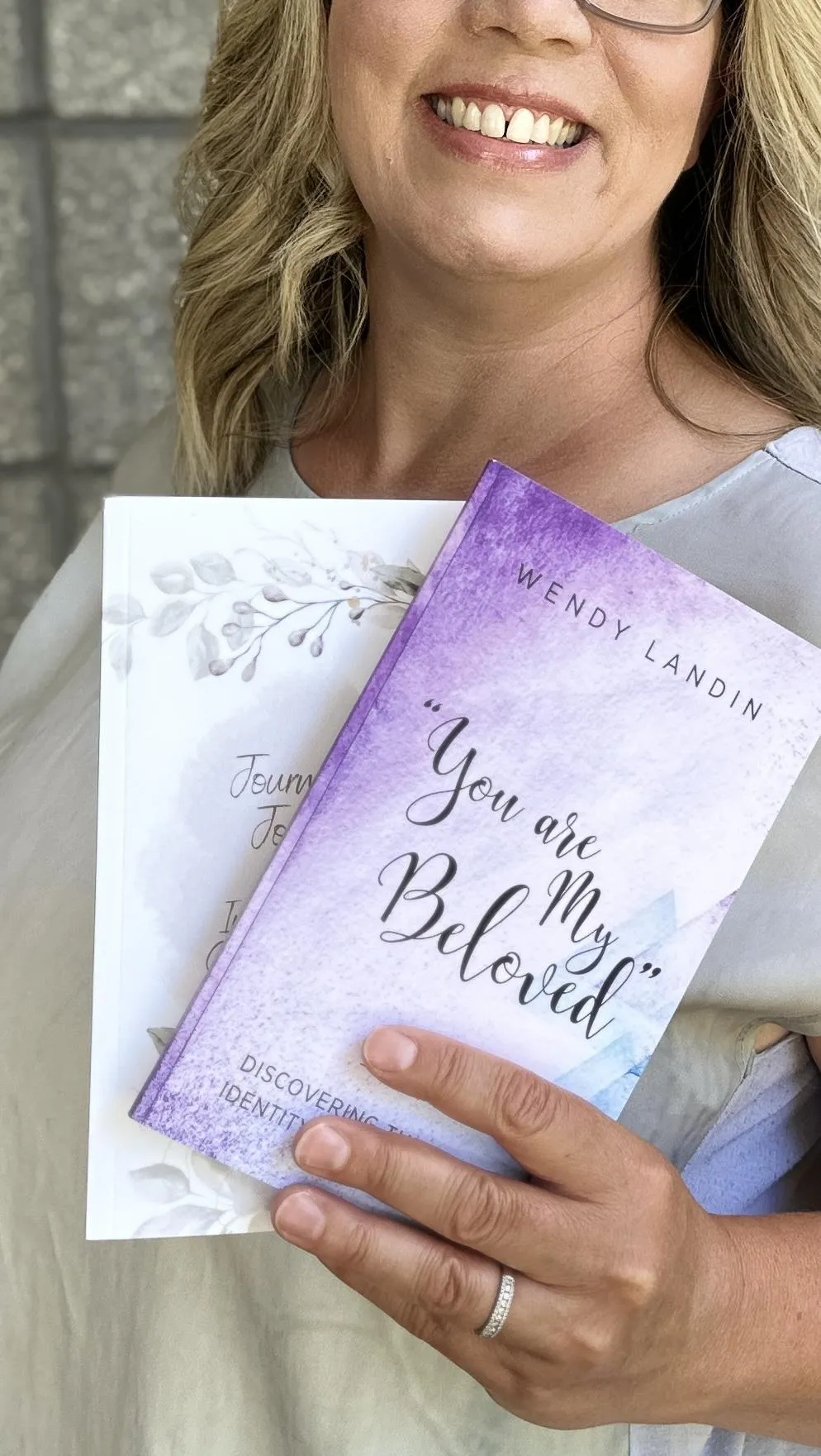 Christian Business Coaching & Best Selling Author for Women ~ Wendy Landin ~  Helping Christian women grow faith-based businesses & families with clarity and confidence
