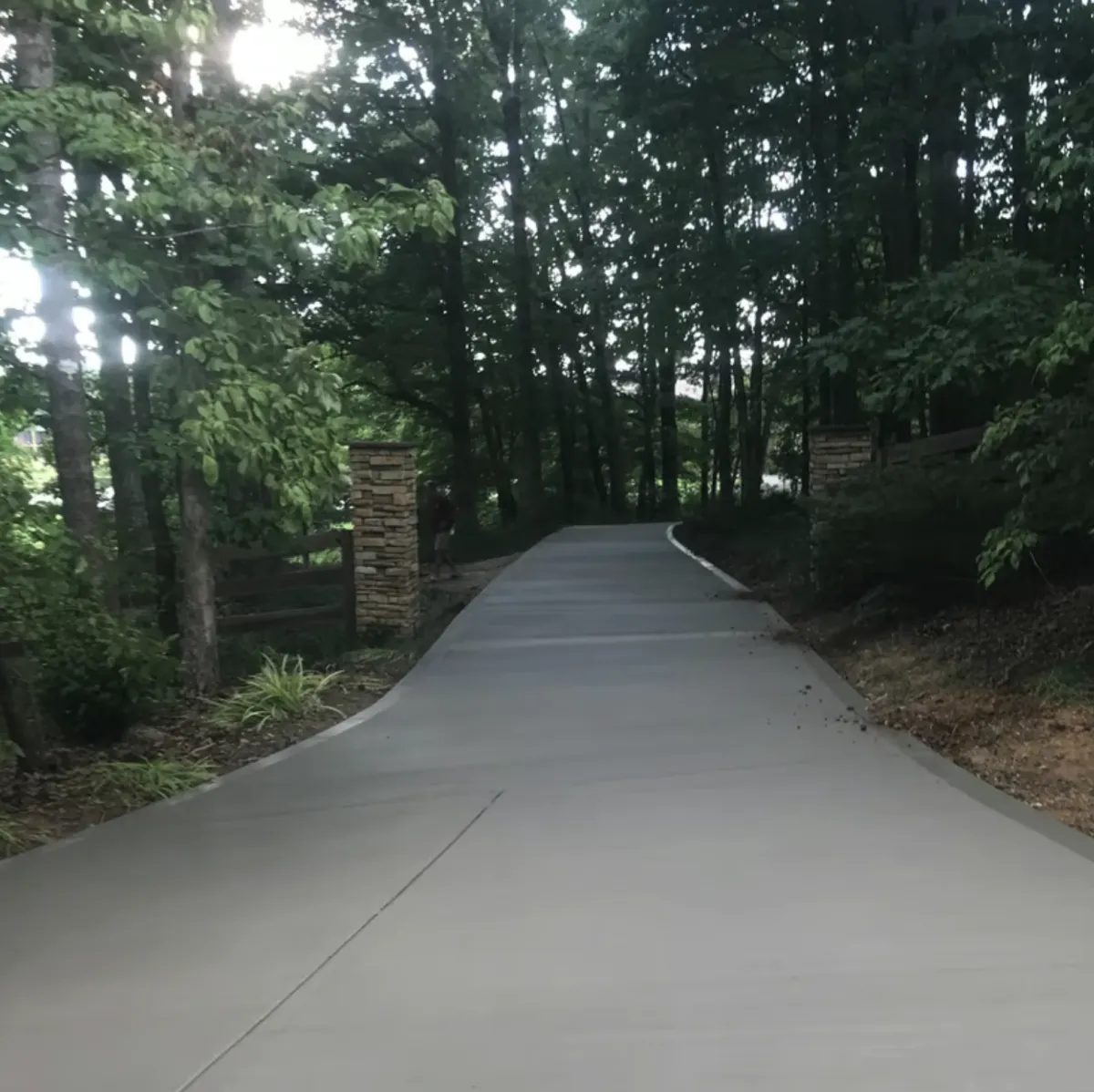 gorgeous concrete driveway - Focus Construction TN