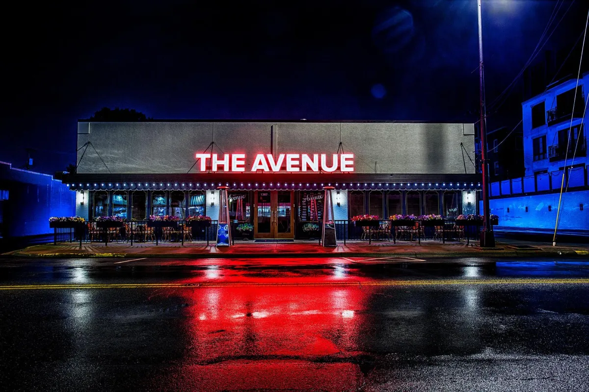 The Avenue Steak Tavern