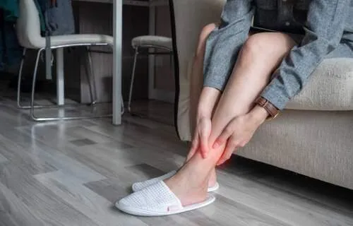 Soft tissue injuries on a lady's leg