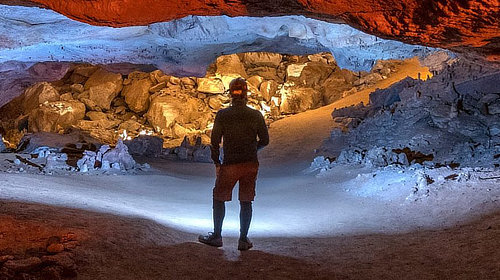 Cumberland Caverns