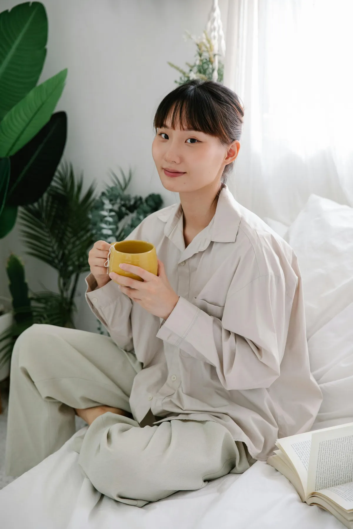 lady drinking tea