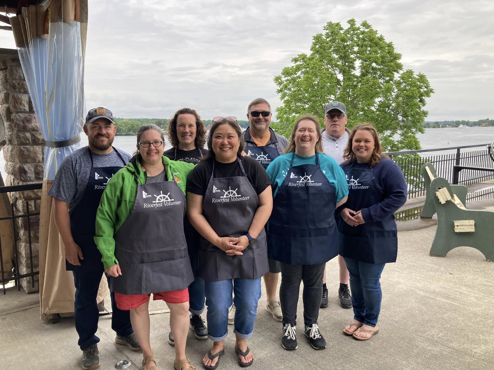 riverfest volunteers
