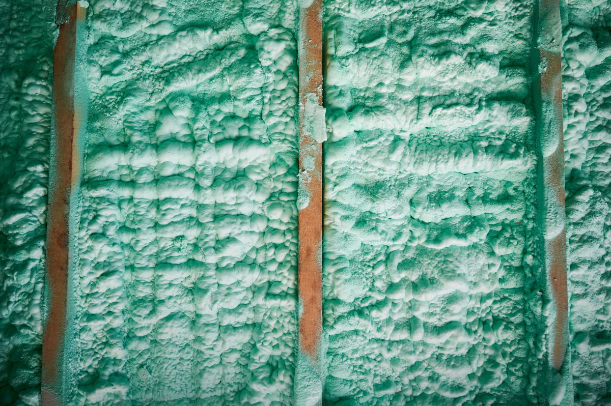 How to Choose the Right Green Spray Foam for Your Insulation Needs