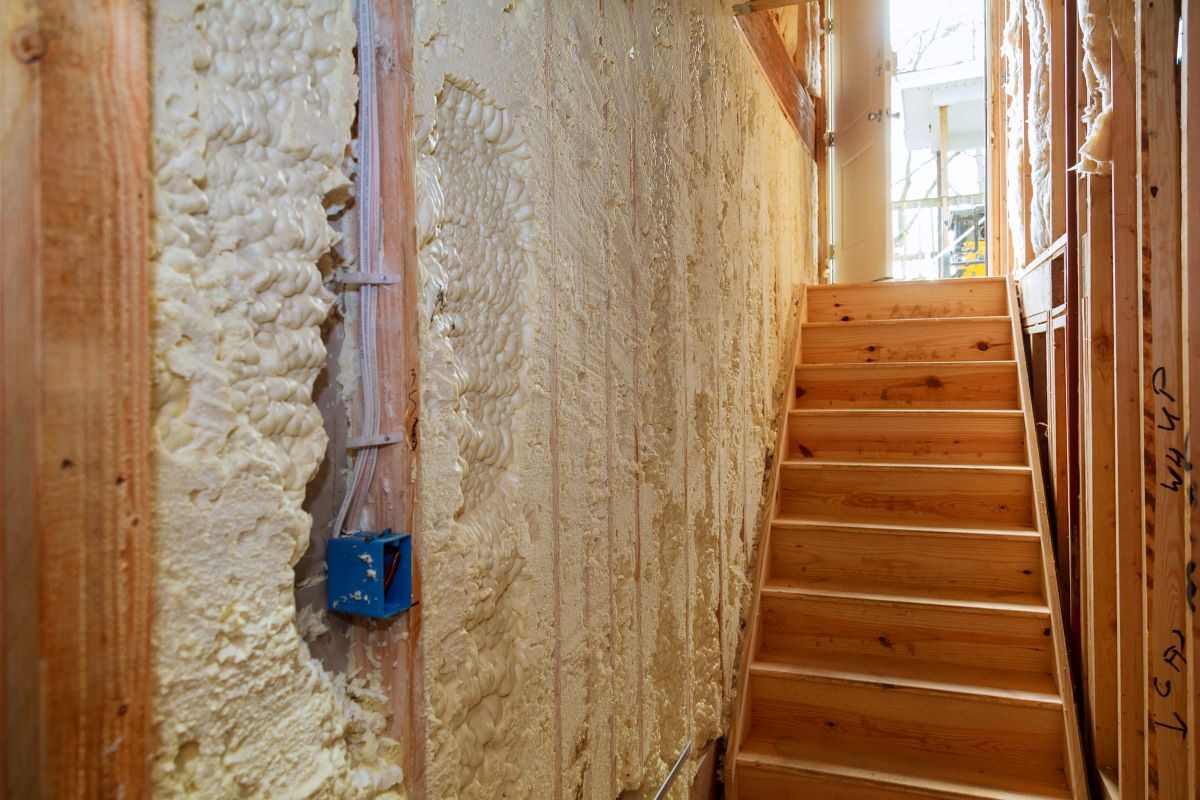 Spray Foam Insulation Outperforms Traditional Options