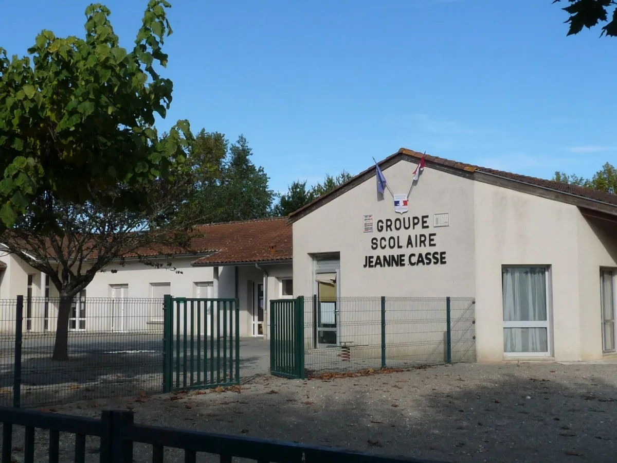 CleanTeam C&G - Nettoyage automobile detailing Nettoyage de canapés matelas - Saint-Yzan-de-Soudiac