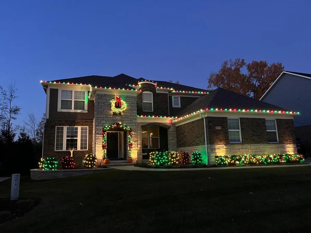 Holiday Lighting Sterling Heights, MI